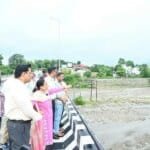 मानसून को लेकर विधानसभा अध्यक्ष ऋतु खण्डूडी ने मालन, सुखरौ और खोह नदियों का किया निरीक्षण, अधिकारियों को दिए सख्त निर्देश